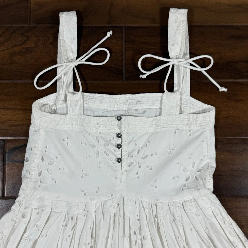 Free People Women's Size Medium White Sleeveless Primavera‎ Eyelet Midi Dress